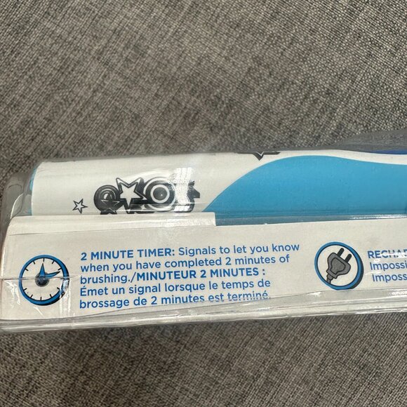 New Oral-B Pro-Health Jr Disney Frozen Rechargeable Toothbrush for Kids (2) Brus - Picture 4 of 11